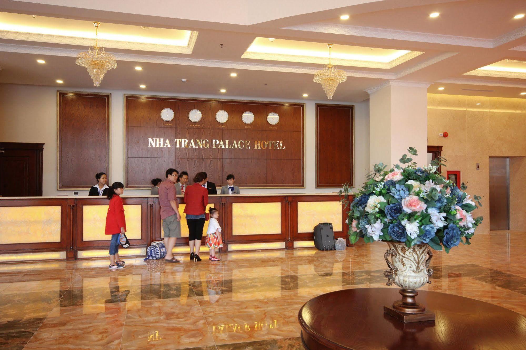 Nha Trang Palace Hotel Bagian luar foto